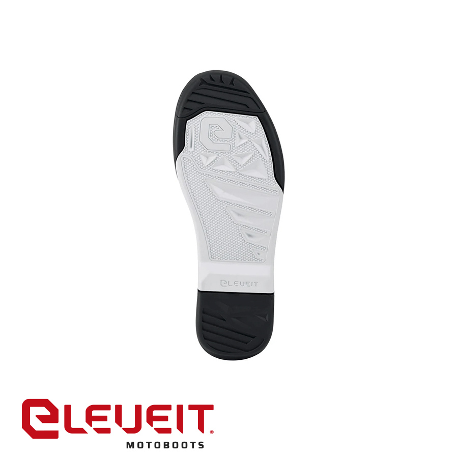 50191ELXPRIVILEG0441_01